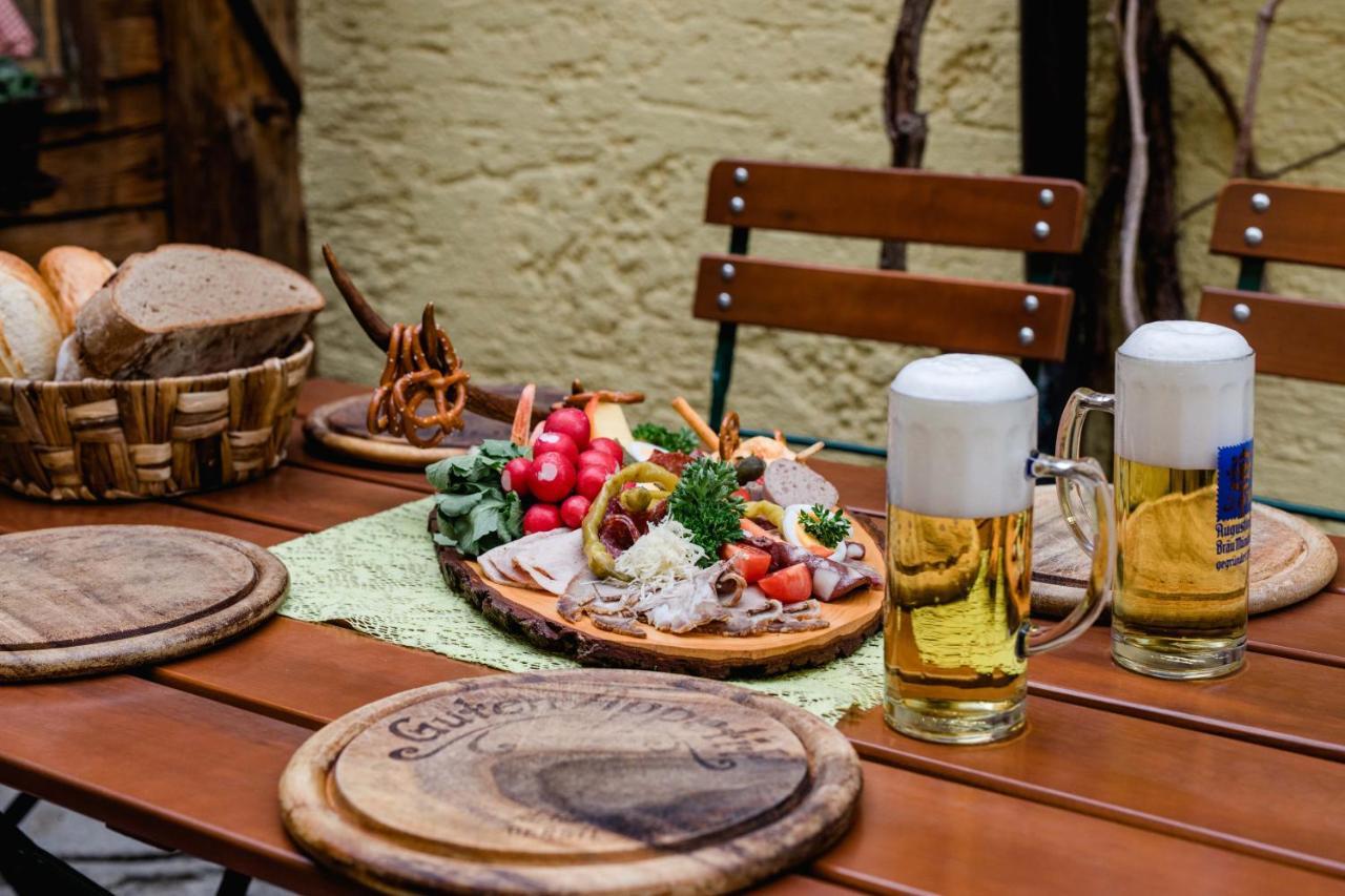 Hotel Bayrischer Loewe Остерхофен Екстериор снимка