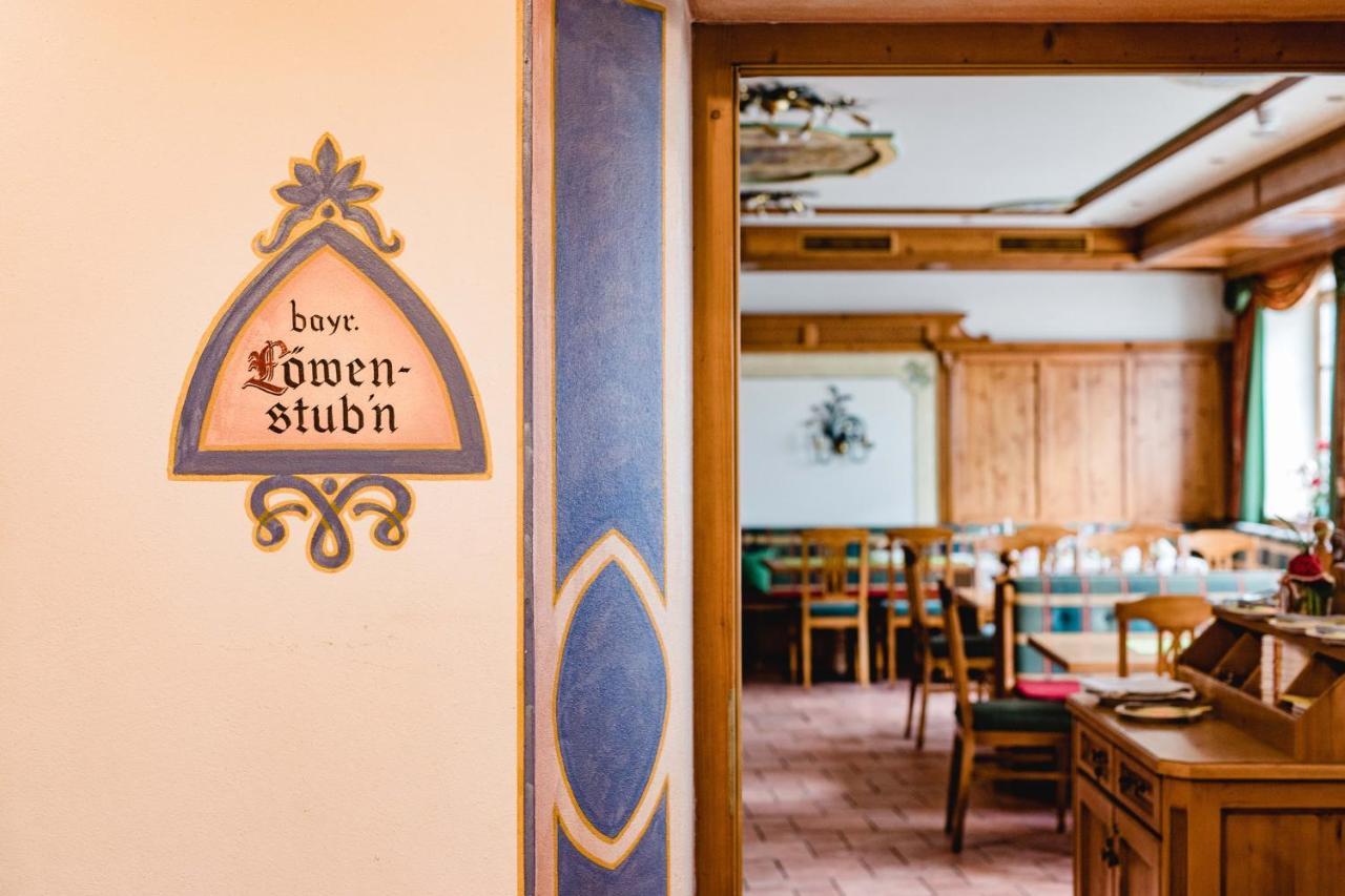 Hotel Bayrischer Loewe Остерхофен Екстериор снимка