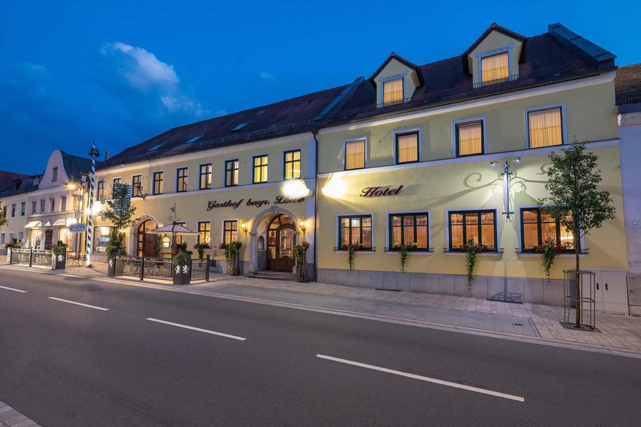 Hotel Bayrischer Loewe Остерхофен Екстериор снимка